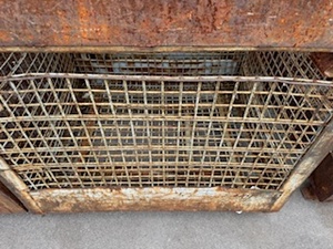 lot 10 image: Six Metal Cages 40 x 48 x 36