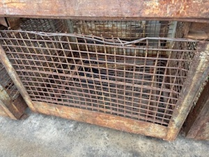lot 11 image: Six Metal Cages 40 x 48 x 36