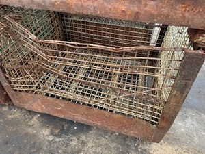 lot 14 image: Four Metal Cages 40 x 48 x 36