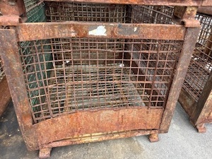 lot 15 image: Four Metal Cages 40 x 48 x 36
