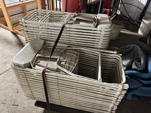 lot 8 image: Cart with Samsonite Folding Chairs (40 Chairs)