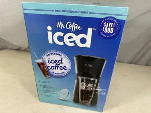 lot 14 image: New Mr Coffee Iced Coffee Maker