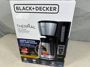 lot 17 image: New Black and Decker Thermal 12 Cup Programmable CoffeeMaker