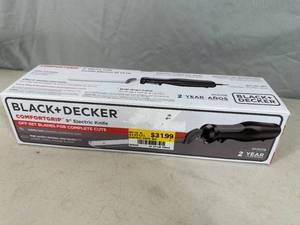 lot 19 image: New Black and Decker Comfortgrip 9 Electric Knife