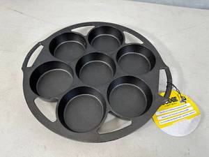 lot 22 image: New Lodge Cast Iron Pan