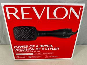 lot 26 image: New Revlon Salon One Step Hair Dryer & Styler