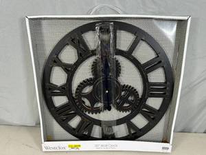 lot 32 image: New Large Westclox 20 Wall Clock