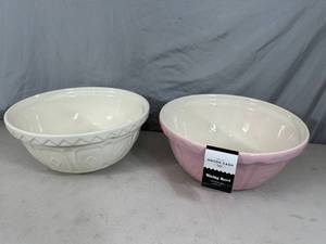 lot 42 image: 2 Large Mason Cash England Mixing Bowls