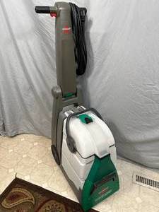 lot 4 image: Bissell Big Green Deep Cleaning Carpet Cleaner