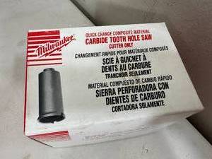 lot 220 image: New Milwaukee Carbide Tooth Hole Saw 3