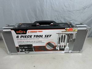 lot 226 image: Brand New 6 pc Carbon Fiber BBQ Tool Set with Casew