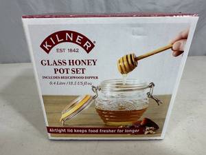 lot 233 image: New Kilner Glass Honey Pot Set with Dipper