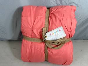 lot 132 image: New Papier Twin Luxury Decorative Comforter