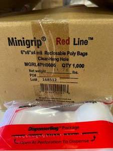 lot 42 image: 1 Case (1000 each) NEW Minigrip MGRL4PH0605 6 x 6 Heavy Duty 4 mil Red Line Reclosable Ziplock Poly Bags with Clear-Hang Hole For Merchandising