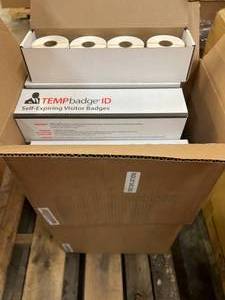 lot 56 image: MSRP $500  2 Cases NEW TEMPbadge&nbspY4252498 1000-Pack&nbspID Self-Expiring Blank Visitor Badges (open boxes)