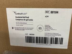 lot 70 image: 3 Cases NEW Cardinal Health 80104 6.6 x 9 Reusable Insulated Gel Packs - Large (open box not all boxes are full) 