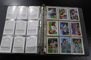 1987 CCC (1952 Bowman Reprint ) Complete Set  In 9 Pocket PagesBinder