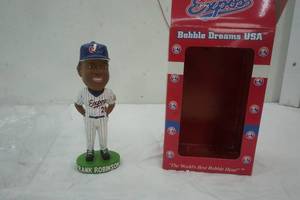 lot 5 image: 2003 MOntreal Expos #20 Hank Robertson Bobblehead
