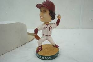 lot 9 image: 2003 Phillies #12 Steve Carlton