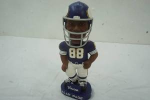 lot 12 image: Viking # 88 Alan Pages, signed and # Bobblehead