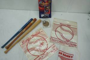 lot 16 image: Sports Memorabilia , Homer Hankies, #2 Nascar Racer, metals