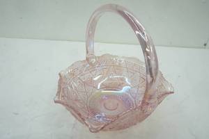 lot 30 image: Pink Iridescent Carnival Glass Bowl