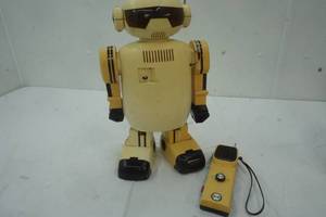 lot 73 image: Vintage 1979 Mattel Sir Galaxy Mechanized Toy