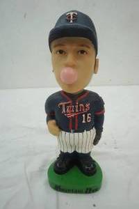 lot 88 image: Twins #16 Mientkiewicz Bobblehead