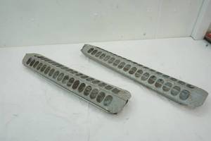 lot 170 image: Chicken Feeders