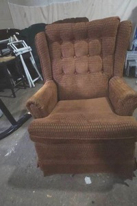lot 186 image: Swivel Rocker