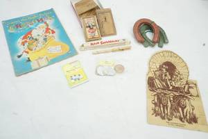 lot 206 image: Vintage CollectablesAdvertisements