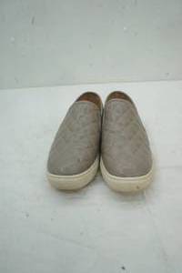 lot 248 image: Ladies shoes