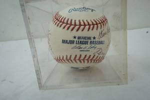 lot 294 image: Bert Blyleven signed baseball