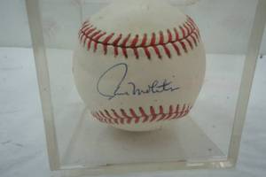 lot 298 image: Paul Molitor signed baseball