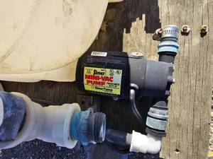 lot 15 image: Sprayer Tank 35 Gallon