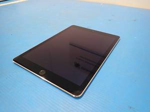 lot 25 image: Apple&nbspiPad Air 2nd Gen A1566  16GB of storage  WIFI only model  Includes Charging Cable 