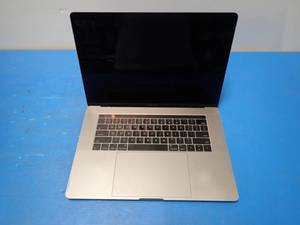 lot 47 image: Apple&nbspMacBook Pro 14,3 A1707 &nbspINTEL CORE I7-7700HQ 2.8 Ghz  16GB LPDDR3 SDRAM  251GB SSD  15.4 screen with 2880 x 1800 HD Resolution  Includes IOS and Charger  Keymarks on screen &nbspfairly heavy wear