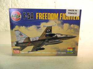 lot 37 image: NEW SEALED IN BOX - AIRFIX MODEL KIT 172 SCALE F-5A FREEDOM FIGHTER #00043 - GREAT PIECE - SEE PICTURES