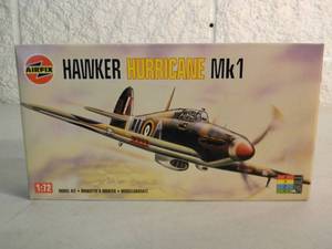 lot 47 image: NEW SEALED IN BOX - AIRFIX MODEL KIT 172 SCALE HAWKER HURRICANE Mk1 #02082 - GREAT PIECE - SEE PICTURES