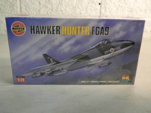lot 58 image: NEW SEALED IN BOX - AIRFIX MODEL KIT 172 SCALE HAWKER HUNTER FGA9 #02073 - GREAT PIECE - SEE PICTURES
