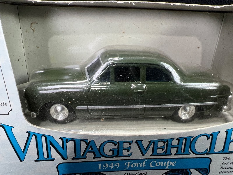 lot 1101 image: 143 1949 Ford Coupe