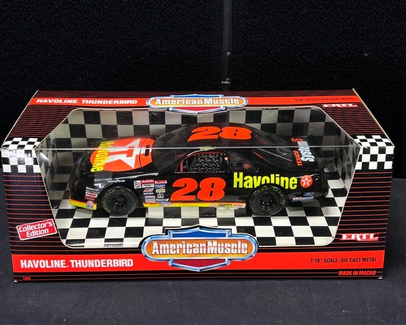 lot 1078 image: 118 Thunderbird #28