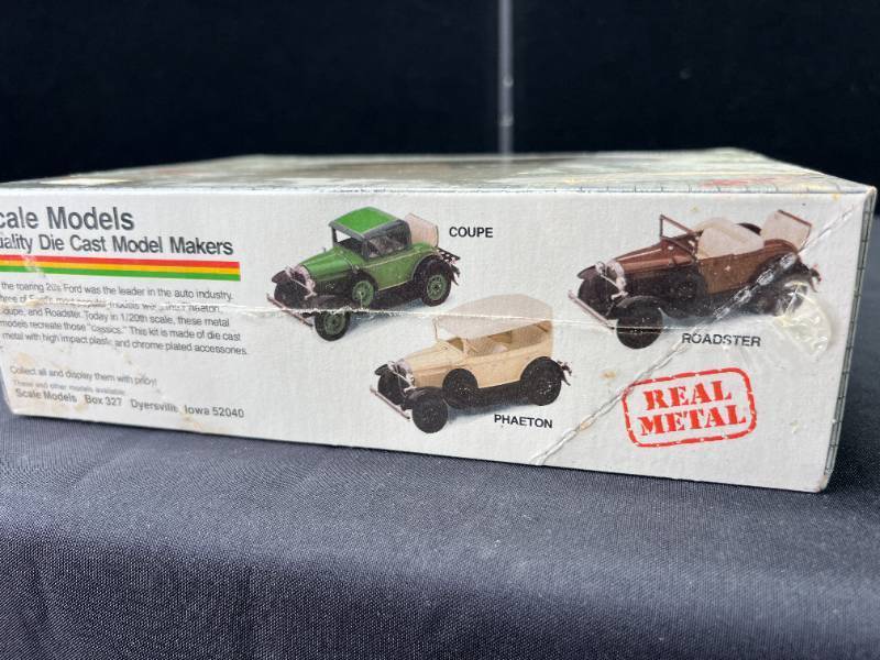 lot 1091 image: Vintage Scale Models Metal Ford Model A phaeton Sealed Package In stock