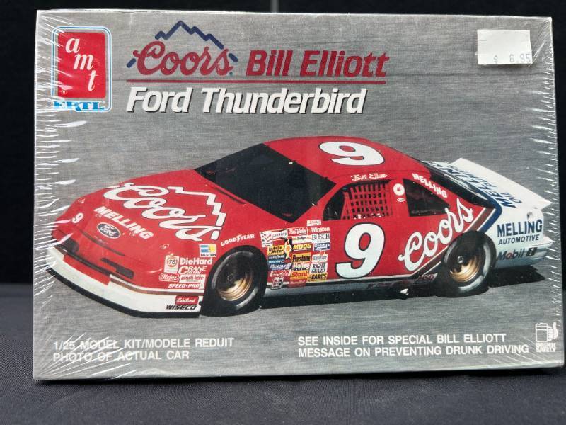 lot 1094 image: VINTAGE 1990 AMT ERTL COORS LIGHT BILL ELLIOT FORD THUNDERBIRD SEALED MODEL KIT