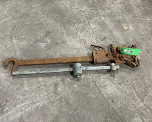 lot 374 image: Antique Scales