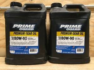 lot 88 image: Lot of 2 - Prime Guard Premium Gear Oil SAE 80W-90 2.5 Gallon Jugs