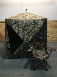 lot 135 image: Pursuit Blind And Chair Combo
