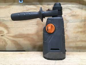 lot 165 image: Used Ridgid 1-18  SDS-Plus rotary Hammer Head Model # R86403