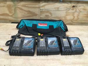 lot 170 image: Lot of 3 - Used Makita DC18RC Chargers And 1 - Used Makita Bag