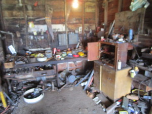 lot 28 image: Contents of Corner of Garage & Cabinets (see all pics)